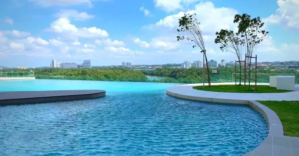 Homenest Jb City Poolview Suite By Cozy Home Johor Bahru