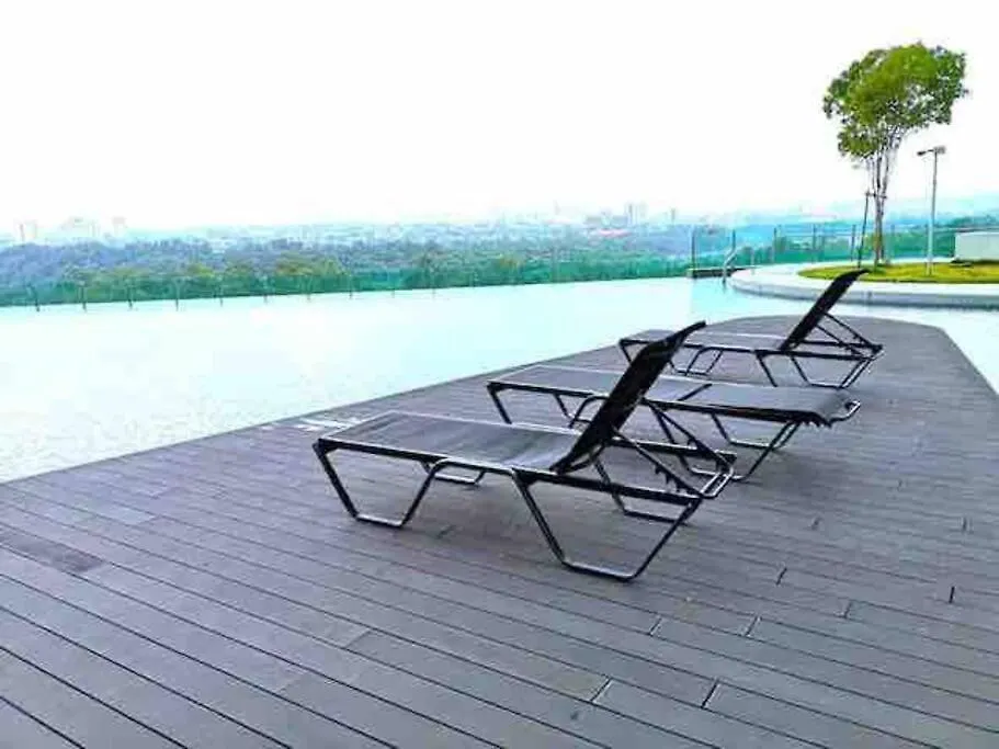 Homenest Jb City Poolview Suite By Cozy Home Johor Bahru Apartamento