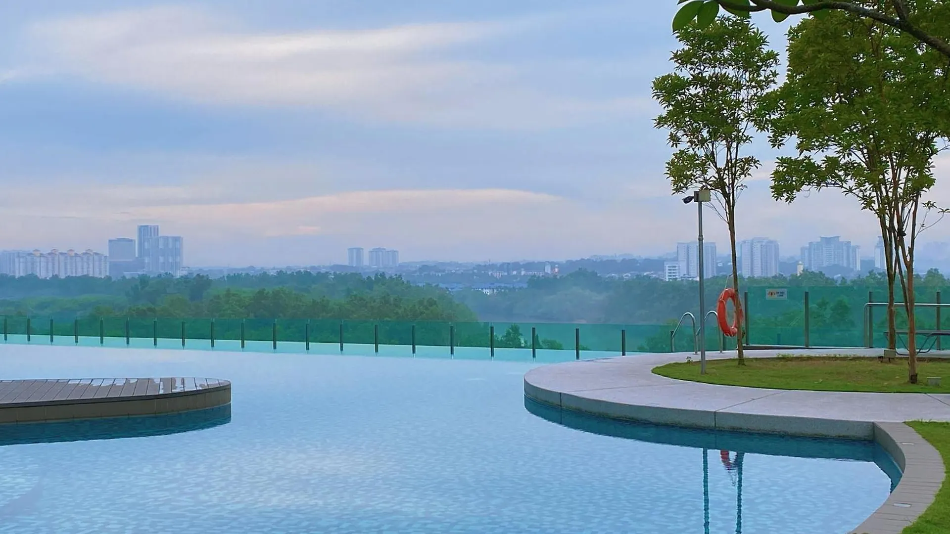 Homenest Jb City Poolview Suite By Cozy Home Johor Bahru 0*,  Malásia