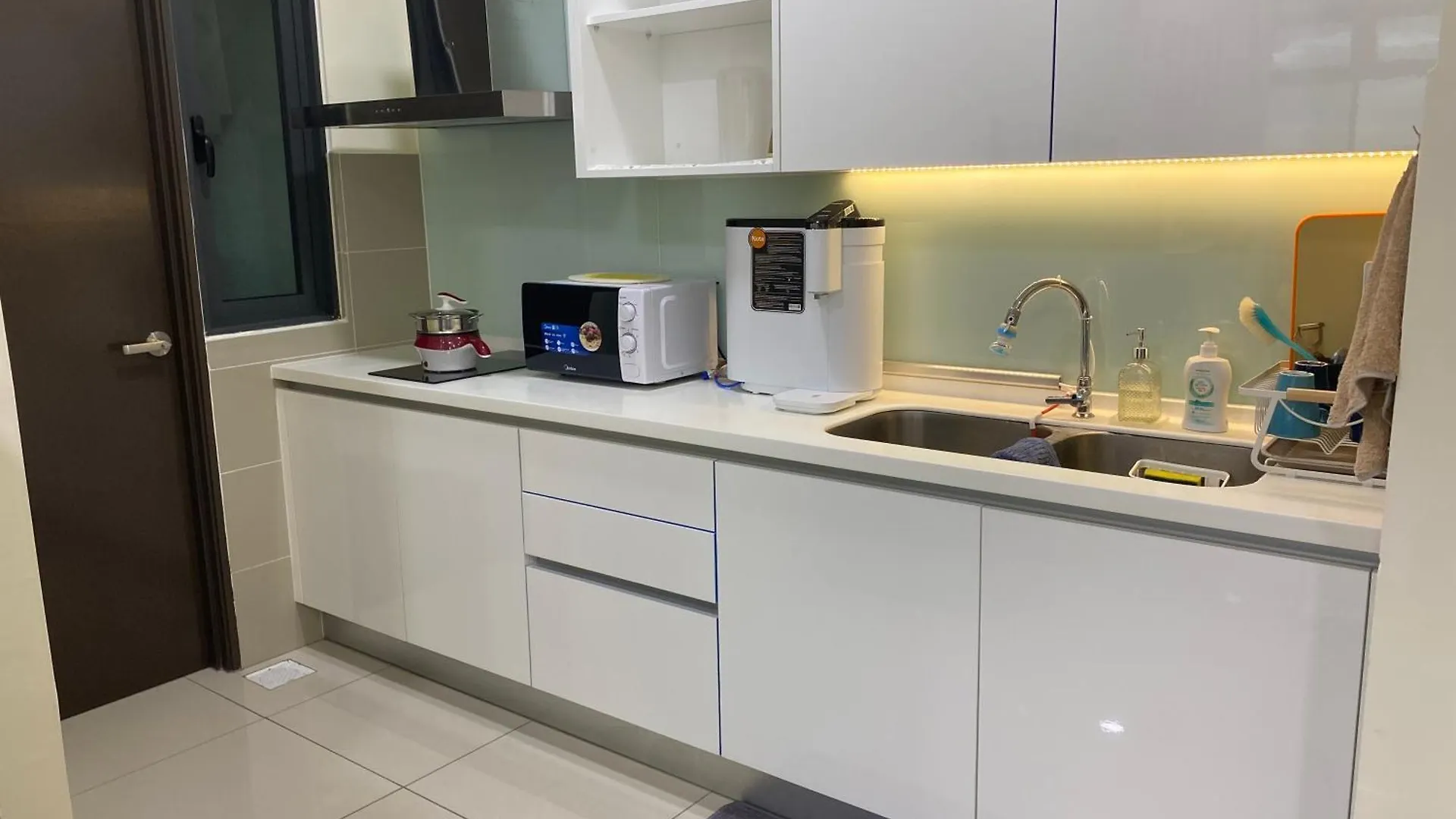 Homenest Jb City Poolview Suite By Cozy Home Johor Bahru Apartamento